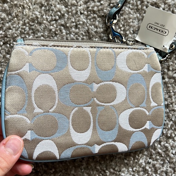 Coach wristlet wallet, NWT! - Picture 2 of 5